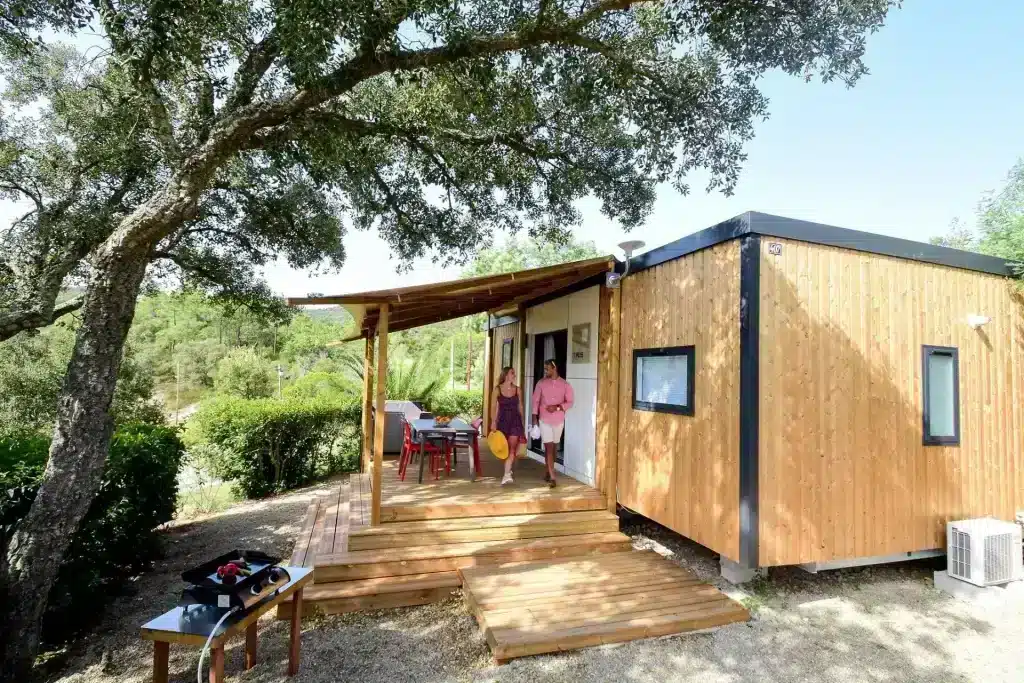 Location de mobil-home dans le Var sur la Côte d'Azur.